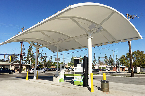 天津張拉膜公司講解充電樁膜結(jié)構(gòu)車(chē)棚安全需要注意的事項(xiàng)？